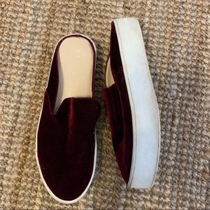 BP Red Velvet Platform Slides | Size 8